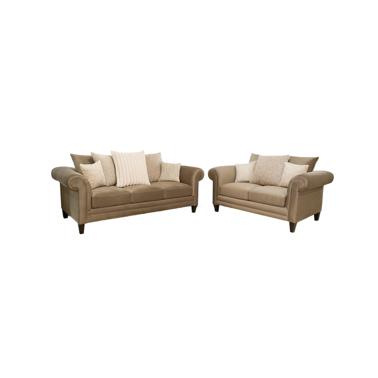 Sala 3-2 Berlin Vicenza color beige con cojines decorativos