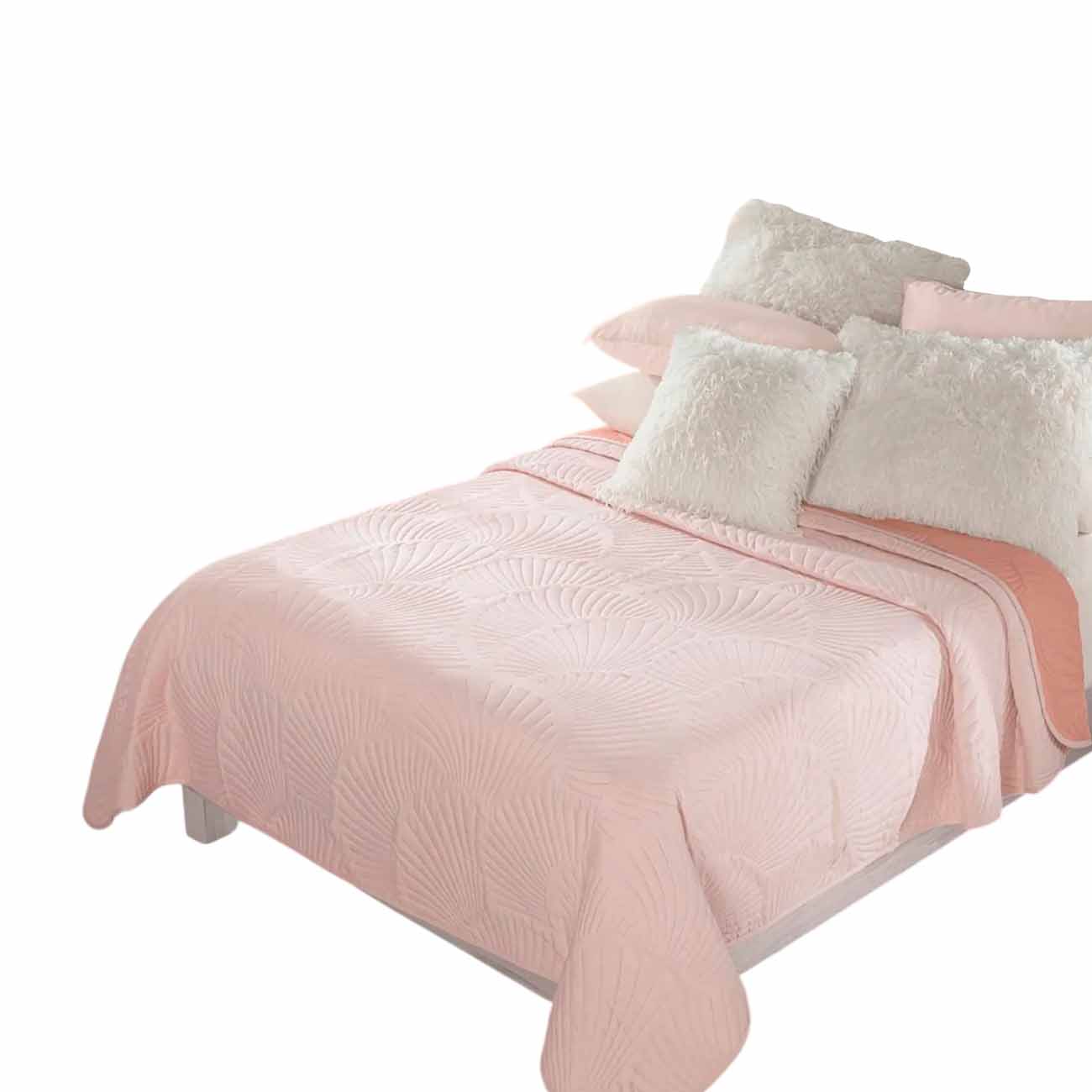 Edredón sweet pink con 1 funda de almohada std. soft pink y un cojín everest de corazón sweet pink.