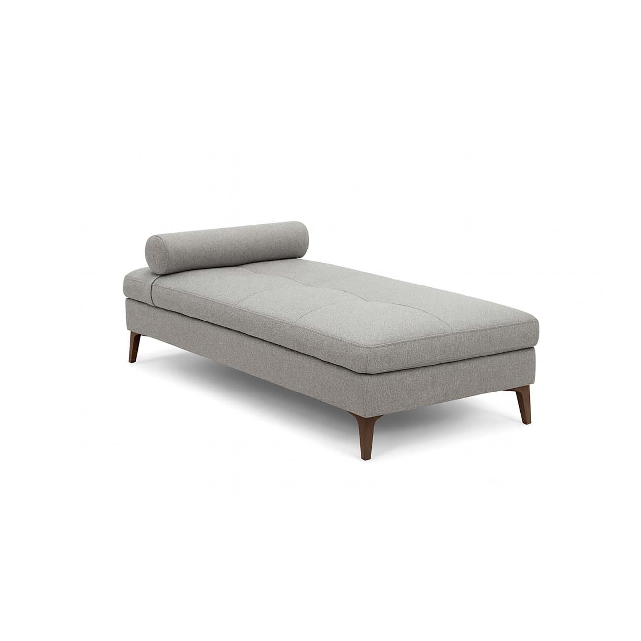 Divan Vicoli tapizado en tela taupe con marco nuez