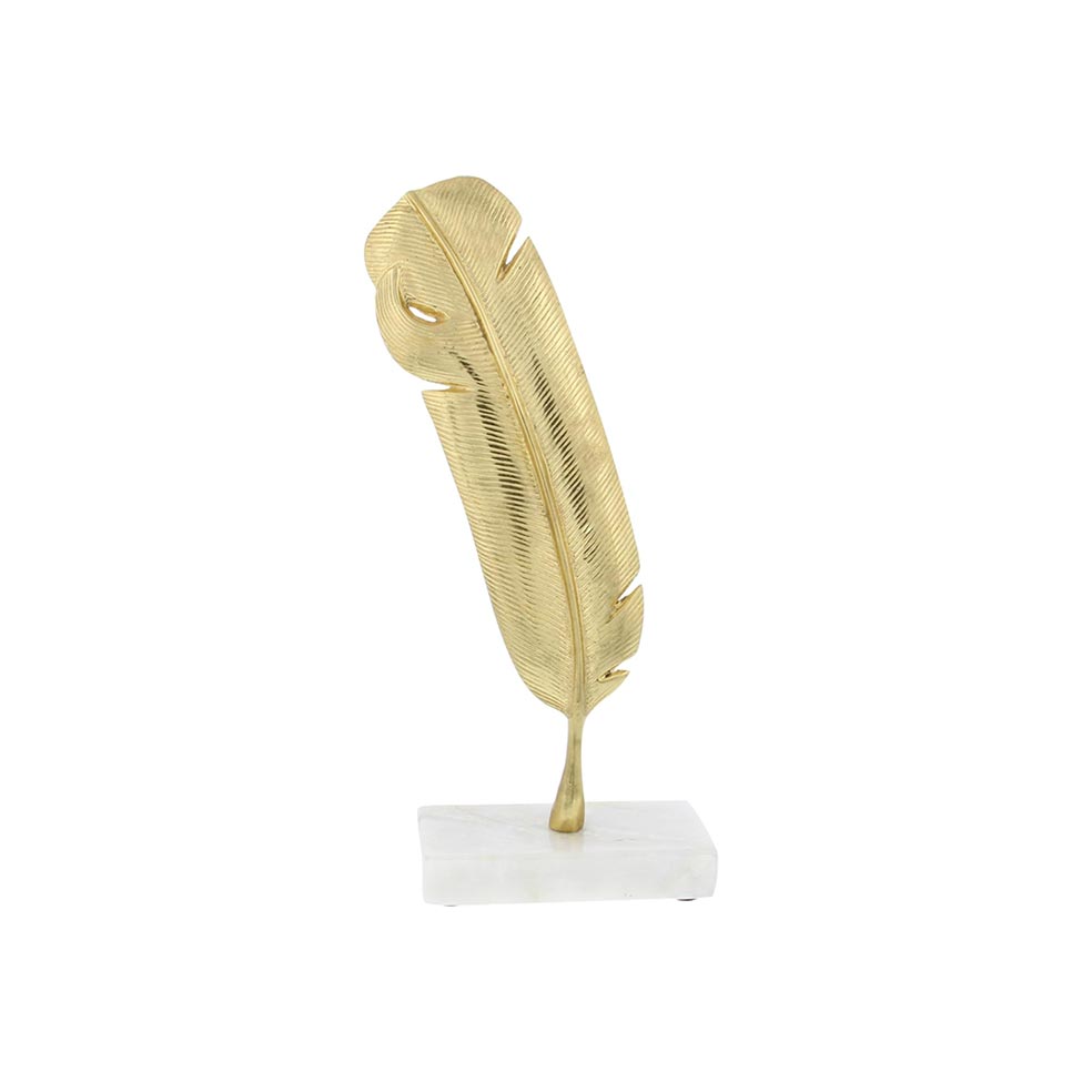 PLUMA DORADA
